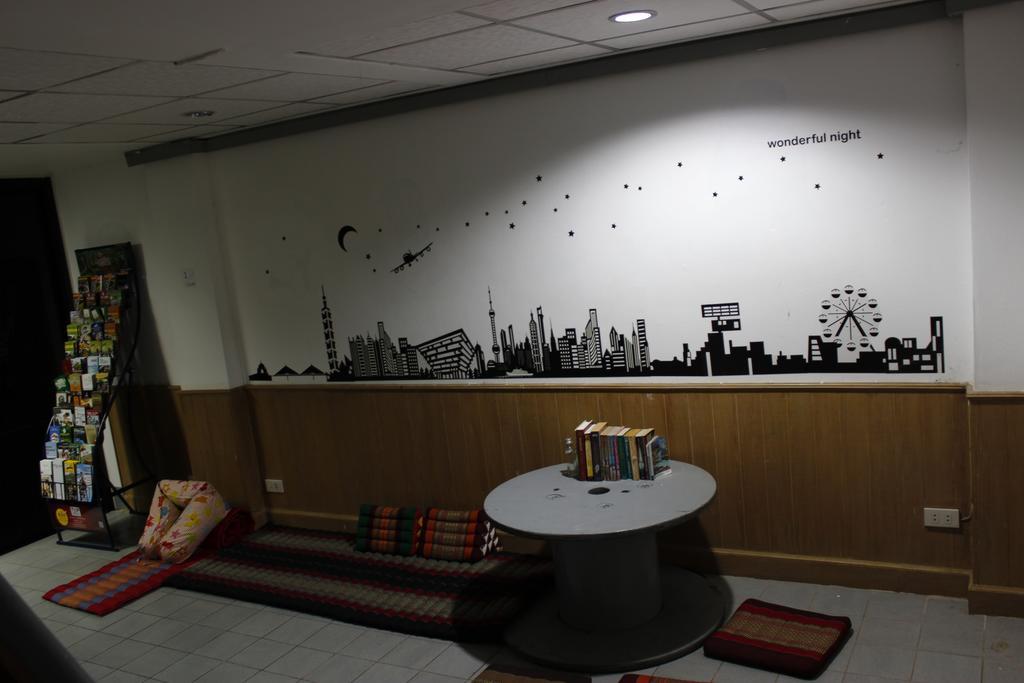 Zoe Hostel 치앙마이 외부 사진